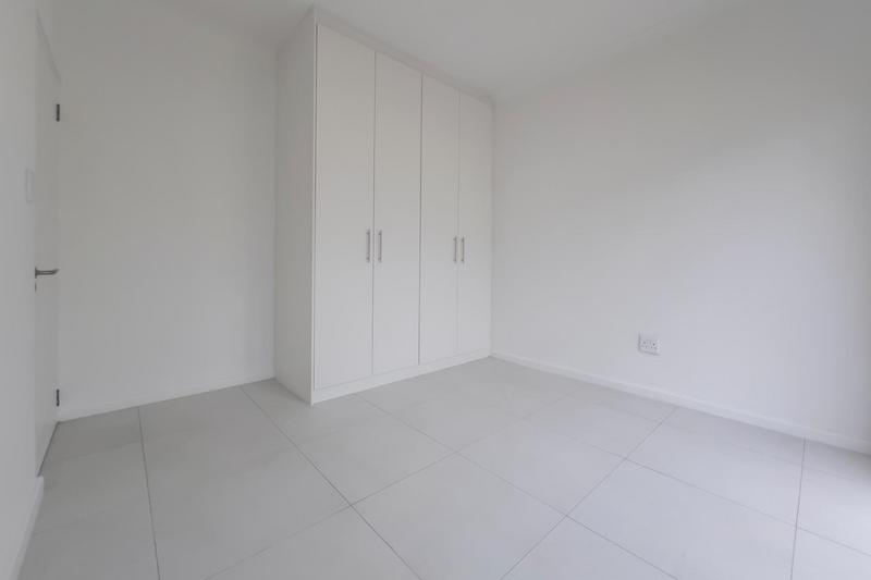 To Let 2 Bedroom Property for Rent in Capri Western Cape